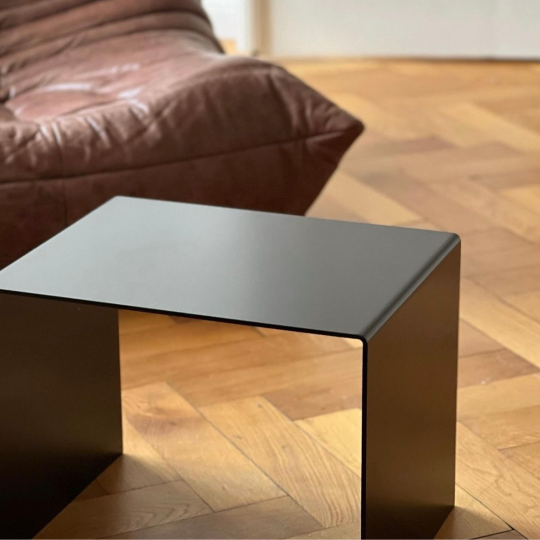 Slow Furniture: Die nachhaltige Rolle von Stahl im Möbeldesign